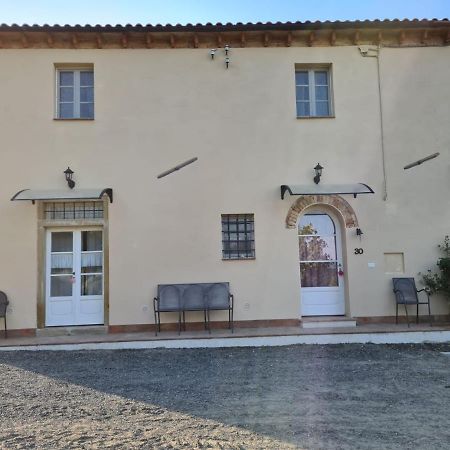 La Casa Dei Ricordi Apartment Collesalvetti Exterior photo